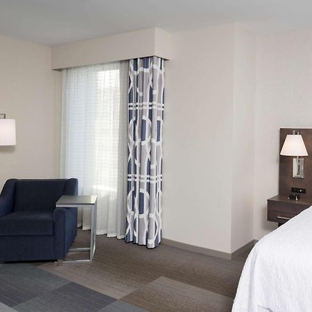 Hampton Inn & Suites Indianapolis-Keystone, In Exterior photo